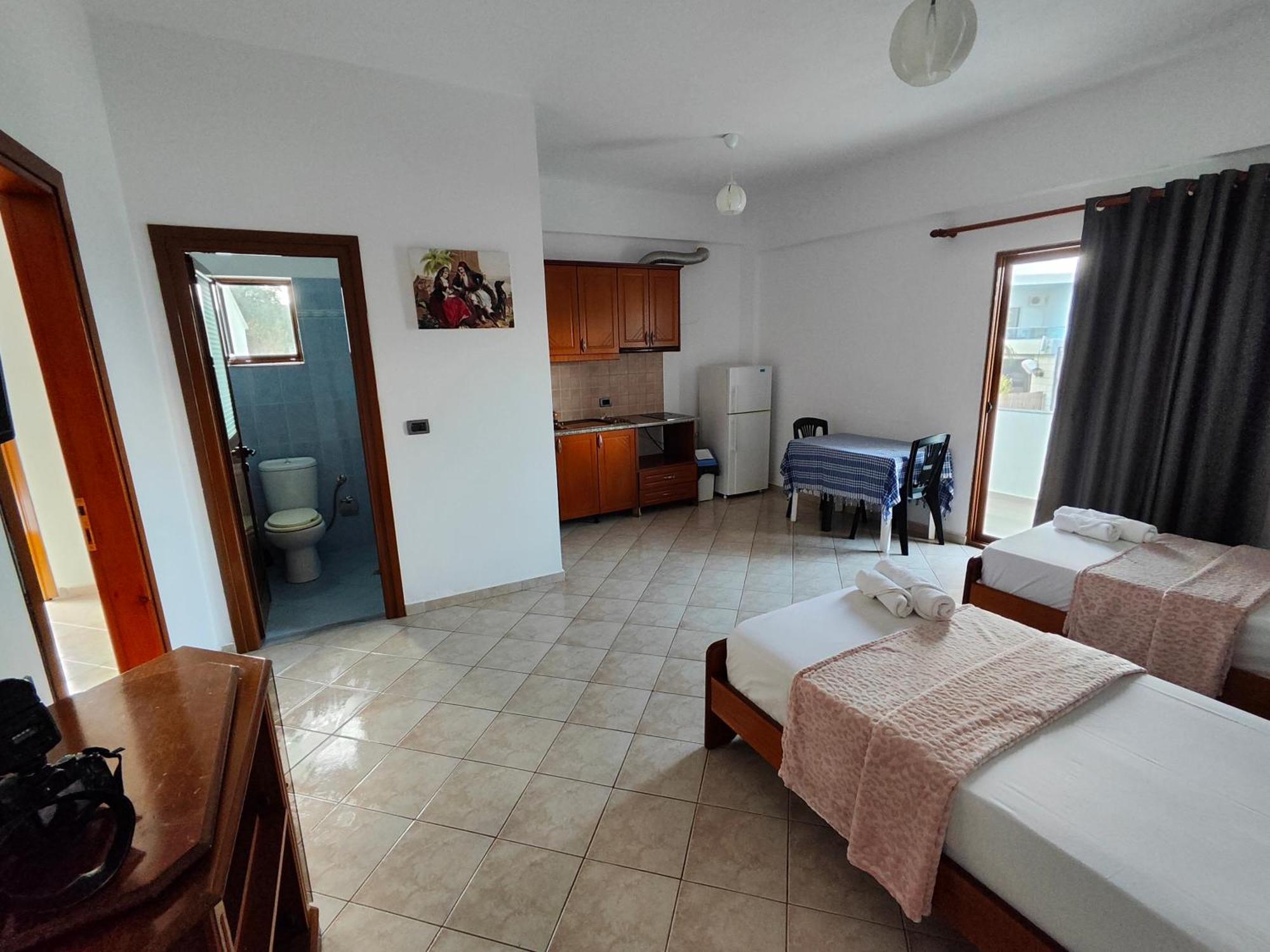 Hola Rooms Ksamil Esterno foto